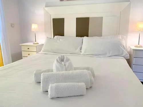 Beachfront Oasis: Sea View Apartment with Pool in Benalmadena 0*,  Spain