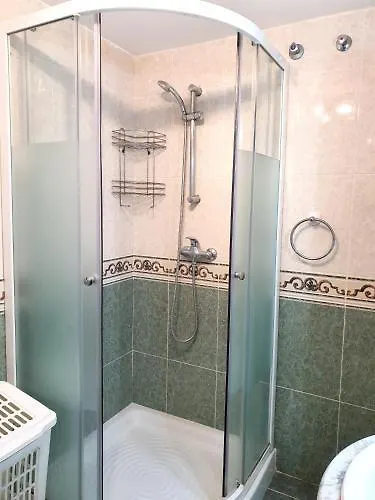 Beachfront Oasis: Sea View Apartment with Pool in Benalmadena